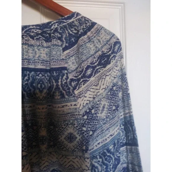 Chaps Long Sleeve Blue Boho Relaxed Blouse - Women's Size L - Picture 8 of 15